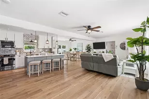 242 Piazza Di Luna, Venice, FL 34285 - Photo 7