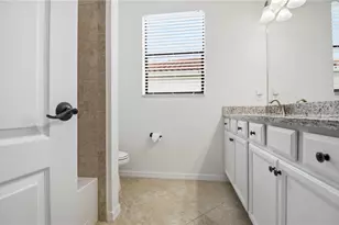 13422 Saw Palm Crk Trl, Lakewood Ranch, FL 34211 - Photo 31