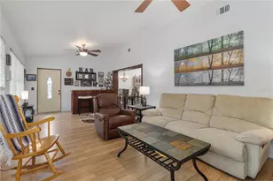1101 50th St E, Bradenton, FL 34208 - Photo 11