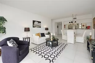 1186 Bird Bay Way, Venice, FL 34285 - Photo 3