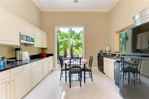 800 N Tamiami Trl, Sarasota, FL 34236 - Photo 75