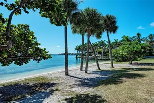800 N Tamiami Trl, Sarasota, FL 34236 - Photo 89