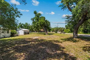 Dawn Dr, Venice, FL 34293 - Photo 1