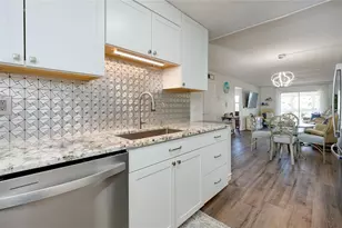 708 Tamiami Trail S, Venice, FL 34285 - Photo 7