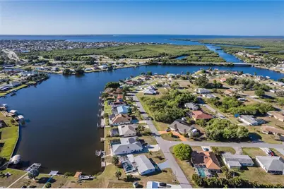 201 E Tarpon Blvd NW, Port Charlotte, FL 33952 - Photo 29