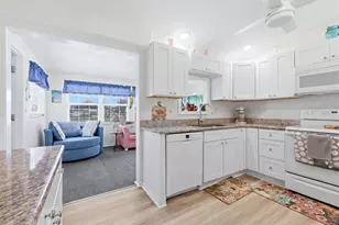 201 E Tarpon Blvd NW, Port Charlotte, FL 33952 - Photo 11