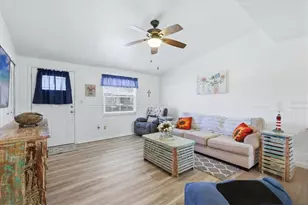 201 E Tarpon Blvd NW, Port Charlotte, FL 33952 - Photo 9