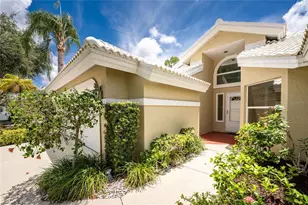 1020 Harbor Town Dr, Venice, FL 34292 - Photo 1