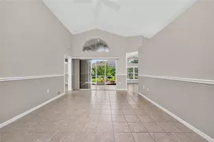 1020 Harbor Town Dr, Venice, FL 34292 - Photo 9