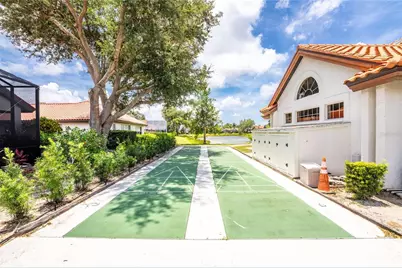 1020 Harbor Town Drive, Venice, FL 34292 - Photo 55