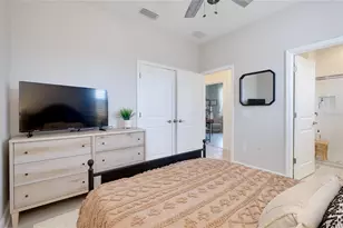 11484 Montserrat Dr, Venice, FL 34293 - Photo 37
