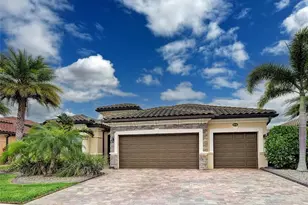 20745 Granlago Dr, Venice, FL 34293 - Photo 3