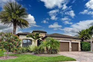 20745 Granlago Dr, Venice, FL 34293 - Photo 1