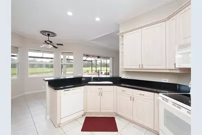 1038 Tuscany Boulevard, Venice, FL 34292 - Photo 17
