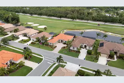 1038 Tuscany Boulevard, Venice, FL 34292 - Photo 3