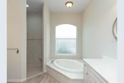 1038 Tuscany Boulevard, Venice, FL 34292 - Photo 29