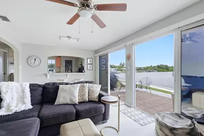24 N Oakwood Drive N #24, Englewood, FL 34223 - Photo 7