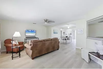 24 N Oakwood Drive N #24, Englewood, FL 34223 - Photo 11