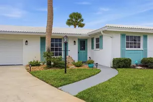 24 Oakwood Dr N, Englewood, FL 34223 - Photo 3