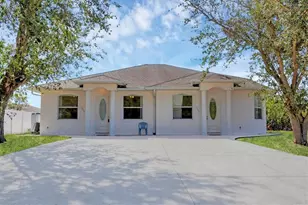 12113 Capilla Ln, North Port, FL 34287 - Photo 3