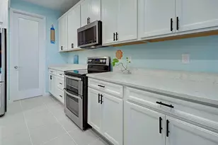 11710 Alessandro Ln, Venice, FL 34293 - Photo 17