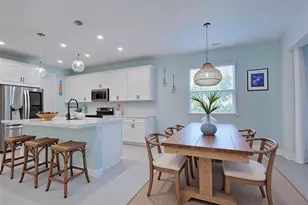 11710 Alessandro Ln, Venice, FL 34293 - Photo 3