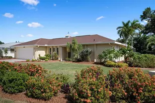 1011 Pine Forest Ct, Venice, FL 34293 - Photo 1