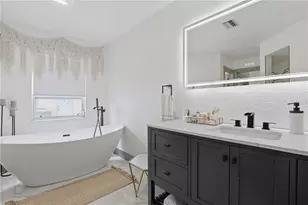 26372 Asuncion Dr, Punta Gorda, FL 33983 - Photo 33
