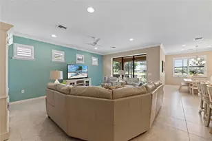 13825 RINUCCIO ST, Venice, FL 34293 - Photo 7