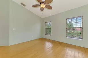 9203 L Pavia Blvd, Venice, FL 34292 - Photo 21