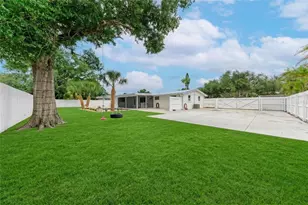 2714 Datura St, Sarasota, FL 34239 - Photo 45