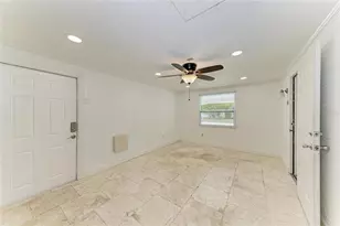 2714 Datura St, Sarasota, FL 34239 - Photo 23