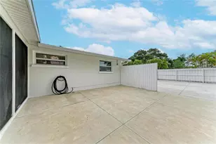 2714 Datura St, Sarasota, FL 34239 - Photo 47