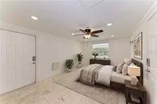 2714 Datura St, Sarasota, FL 34239 - Photo 19