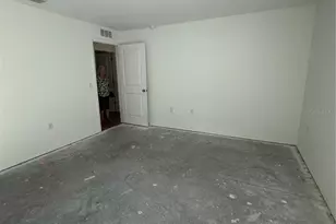 5436 N Chamberlain Blvd, North Port, FL 34286 - Photo 5