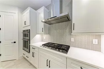 18615 Midsummer Place, Venice, FL 34293 - Photo 15