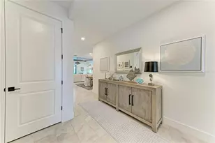 18615 Midsummer Pl, Venice, FL 34293 - Photo 7