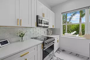 811 30th Ct E, Bradenton, FL 34208 - Photo 17