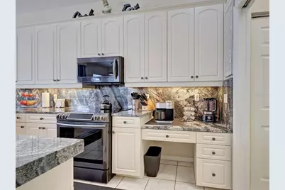 311 Wild Pine Way, Venice, FL 34292 - Photo 23