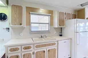 868 Baveno Dr, Venice, FL 34285 - Photo 11