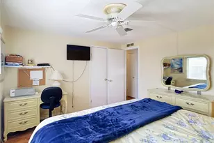 868 Baveno Dr, Venice, FL 34285 - Photo 35