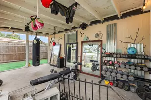 3422 Fenway Dr, Sarasota, FL 34232 - Photo 21