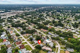 3422 Fenway Dr, Sarasota, FL 34232 - Photo 29