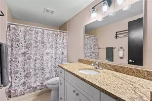 3422 Fenway Dr, Sarasota, FL 34232 - Photo 17