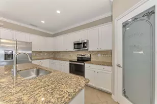 12300 Canavese Ln, Venice, FL 34293 - Photo 33