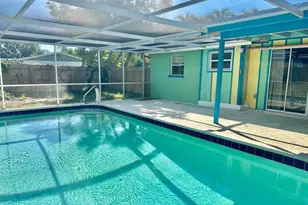 270 W Seminole Dr, Venice, FL 34293 - Photo 3