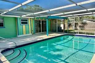 270 W Seminole Dr, Venice, FL 34293 - Photo 7