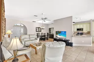 5425 Matthew Ct, Sarasota, FL 34231 - Photo 19