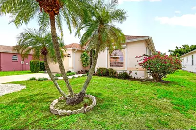 5425 Matthew Court, Sarasota, FL 34231 - Photo 7
