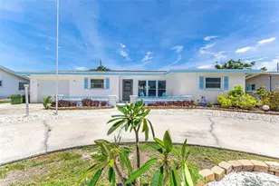 531 Sheridan Dr, Venice, FL 34293 - Photo 1